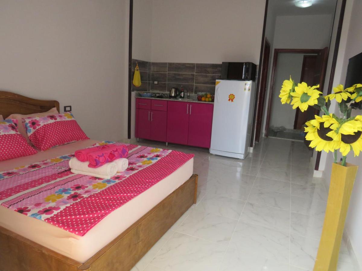 Apartment Bella Rosa Near The Sea Redsealine Hurghada Exteriör bild