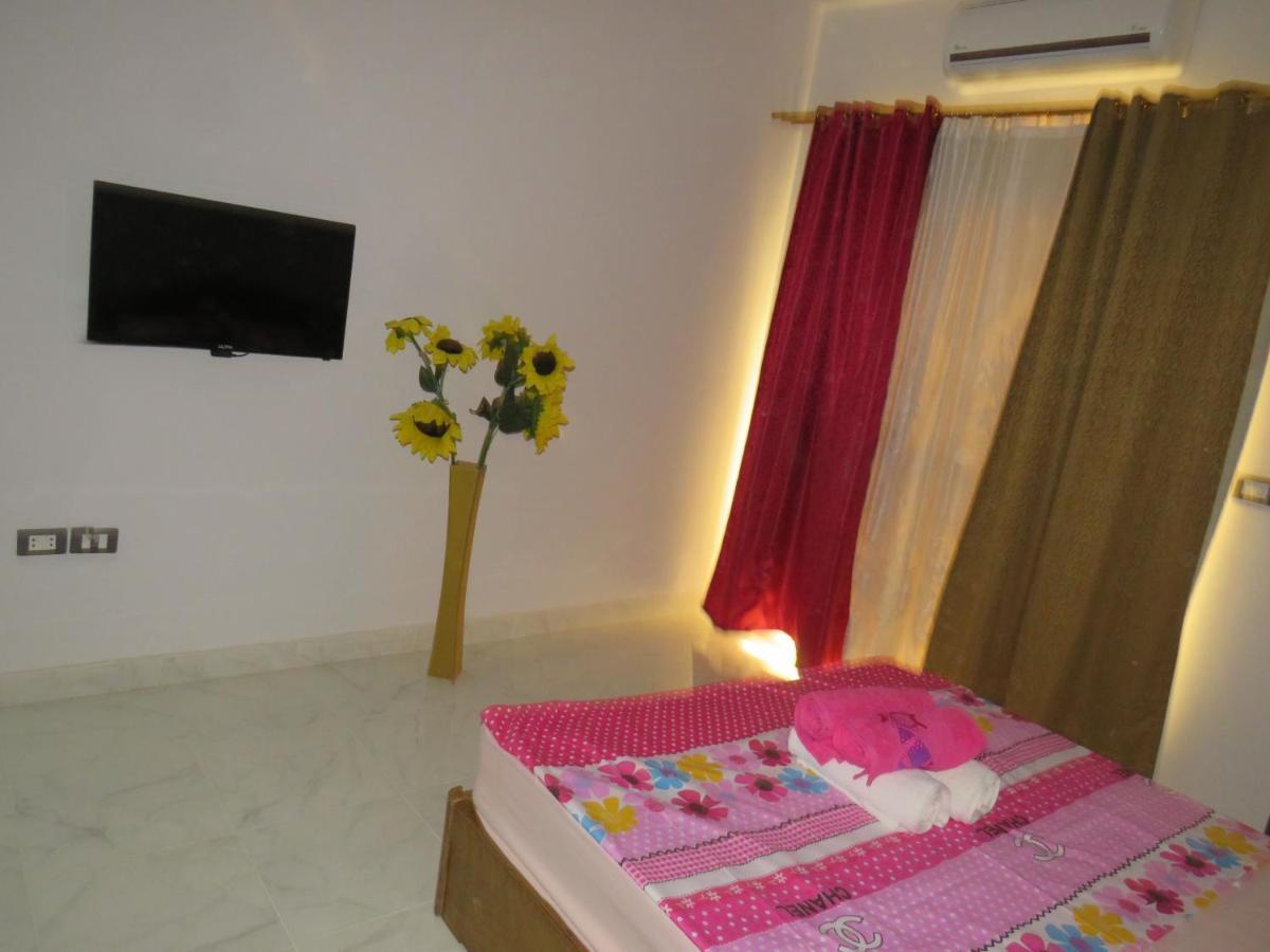 Apartment Bella Rosa Near The Sea Redsealine Hurghada Exteriör bild